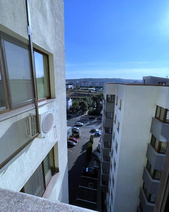 Taste Of Iasi - Two Room Apartment - Central - Sunset Touch Εξωτερικό φωτογραφία