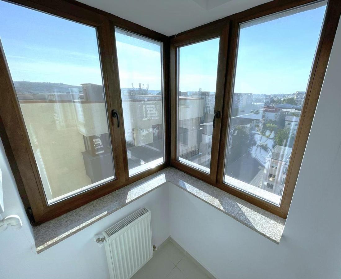 Taste Of Iasi - Two Room Apartment - Central - Sunset Touch Εξωτερικό φωτογραφία